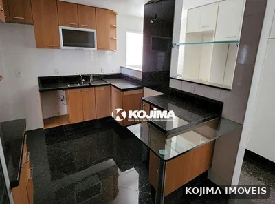 Apartamento com 3 quartos à venda — foto 2