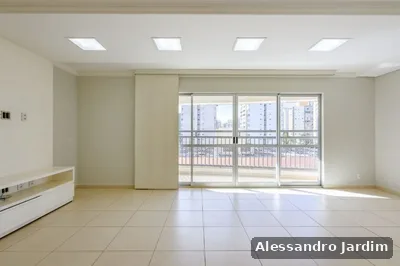 Apartamento com 4 quartos para alugar — foto 2