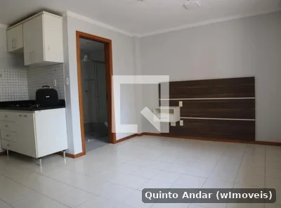 Apartamento com 1 quarto para alugar — foto 2