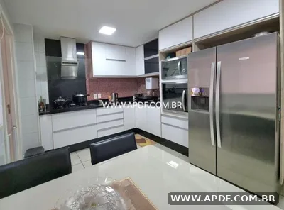 Apartamento com 4 quartos à venda — foto 3