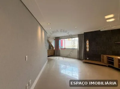 Apartamento com 2 quartos para alugar — foto 2