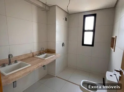 Apartamento com 4 quartos à venda — foto 2