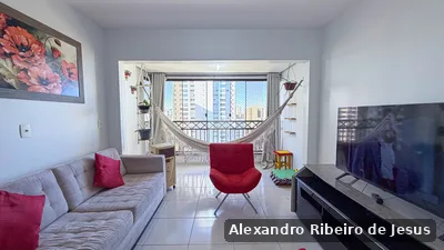 Apartamento com 3 quartos à venda — foto 2