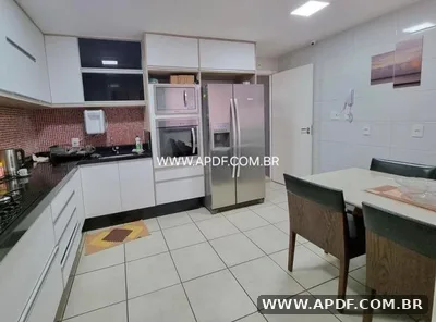 Apartamento com 4 quartos à venda — foto 4