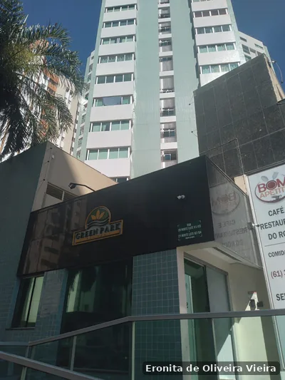 Apartamento com 2 quartos para alugar — foto 2