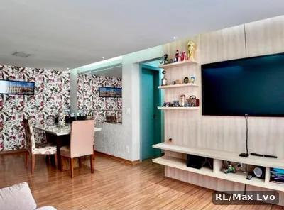 Apartamento com 3 quartos à venda — foto 2