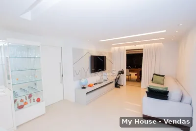 Apartamento com 3 quartos à venda — foto 2