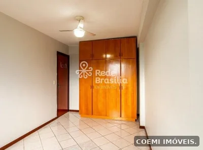 Apartamento com 3 quartos para alugar — foto 4