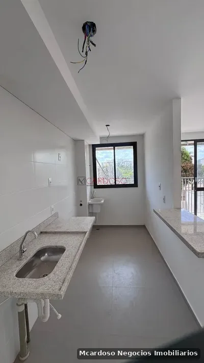 Apartamento com 3 quartos à venda — foto 2