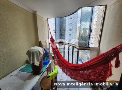 Apartamento com 3 quartos à venda — foto 2
