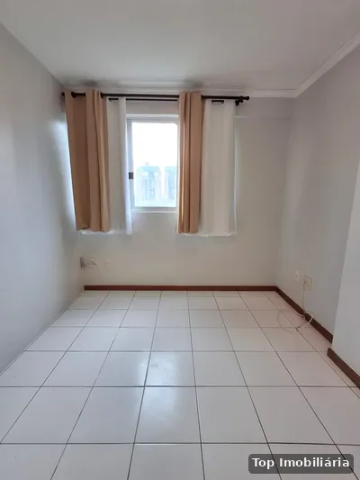 Apartamento com 1 quarto para alugar — foto 2