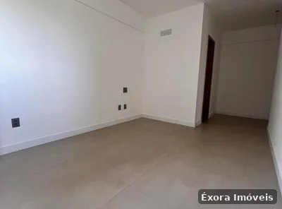 Apartamento com 4 quartos à venda — foto 4