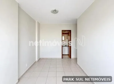 Apartamento com 2 quartos para alugar — foto 2