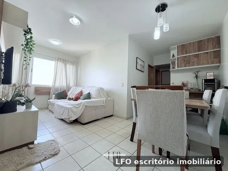 Apartamento com 3 quartos à venda — foto 1