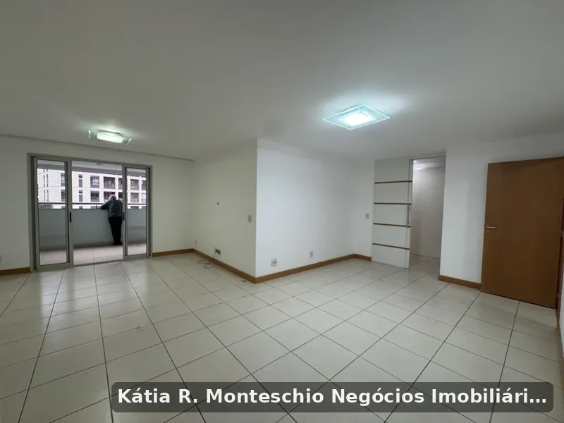 Apartamento com 4 quartos à venda — foto 1